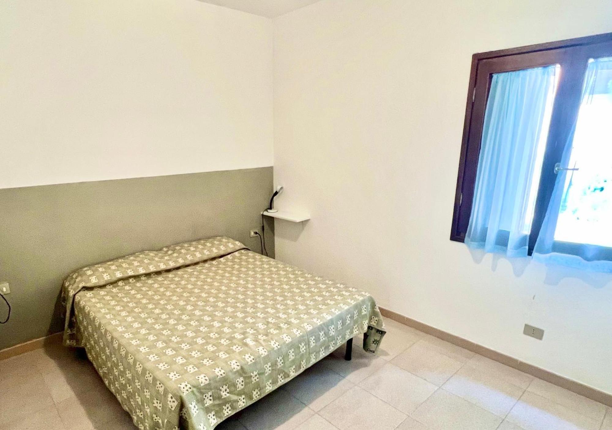 Iss Travel, Gli Asfodeli - Large Apartments With Private Terrace San Teodoro  Exterior foto